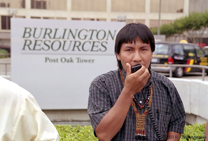 Presidents of the Amazon Federations of Ecuador and supporters held a press conference/demonstration outside the Galleria offices of Burlington Resources to reject officially any oil exploration or development activity in the Block 24 area of the Ecuadorian Amazon. Bartolo Ushigua, President of the Zapara peoples, speaks to reporters.