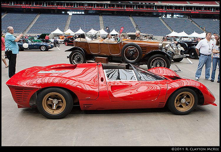 PastPresent.  2011 Norwood P4 575 and 1927 Hispano Suiza H6B with Labourdette "skiff" coachwork.